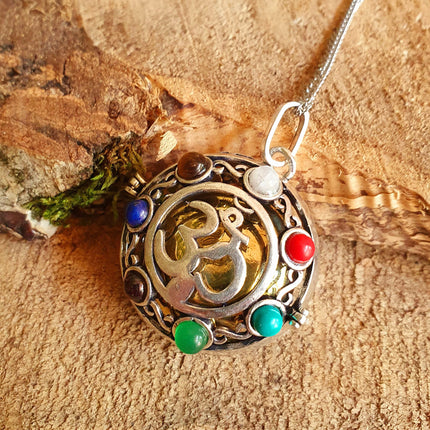 Bola Necklace 'Ohm Shanti' Silver & 7 Stones Chakras / Pregnancy / Harmony Ball / Chimes / Bell / Vegan / Ethnic / Boho / Tribal / Rustic