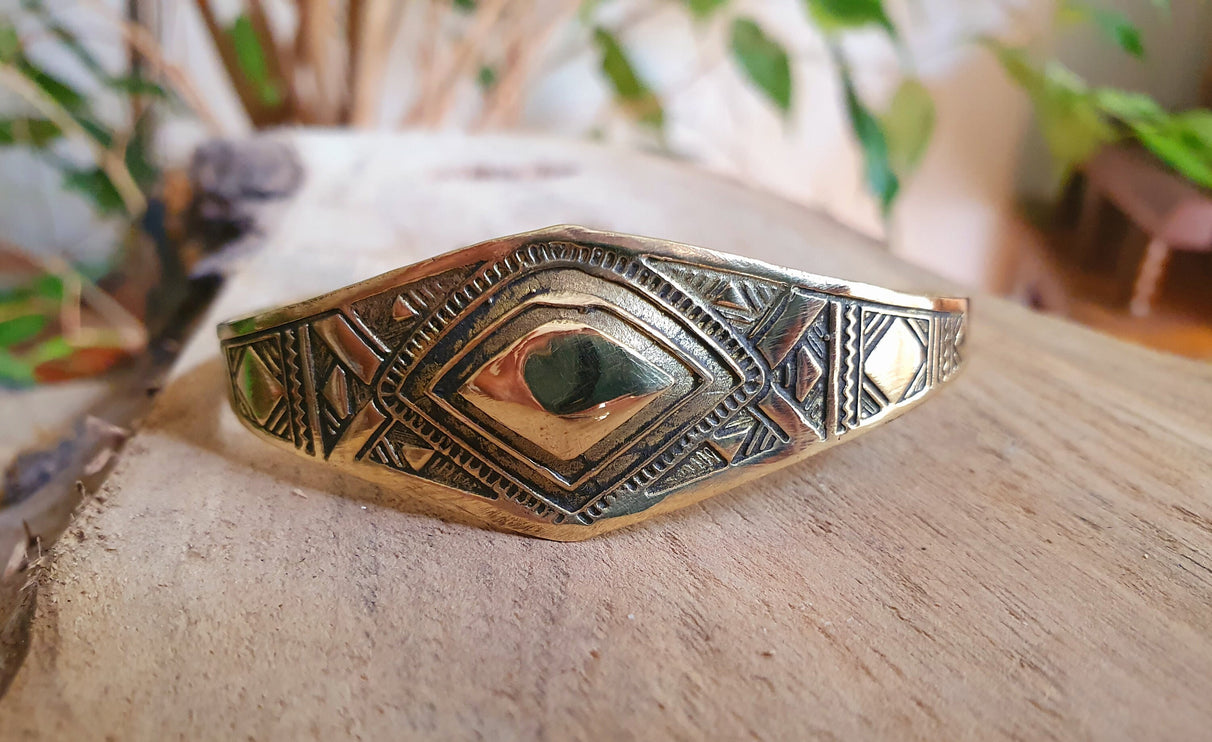 Tuareg Brass Bracelet / Bangle / Cuff / Unisex / Boho / Ethnic / Rustic / Bohemian / Hippie / Gypsy / Geometric /