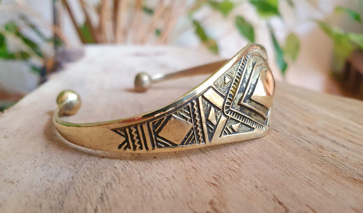 Tuareg Brass Bracelet / Bangle / Cuff / Unisex / Boho / Ethnic / Rustic / Bohemian / Hippie / Gypsy / Geometric /