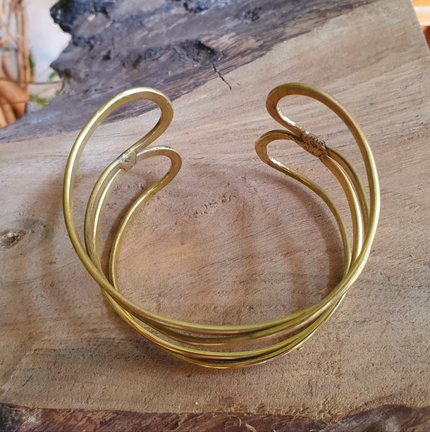 Cuff Brass Bracelet / Hammered style / Bangle / Boho / Ethnic / Rustic / Bohemian / Hippie / Gypsy / Jewellery /