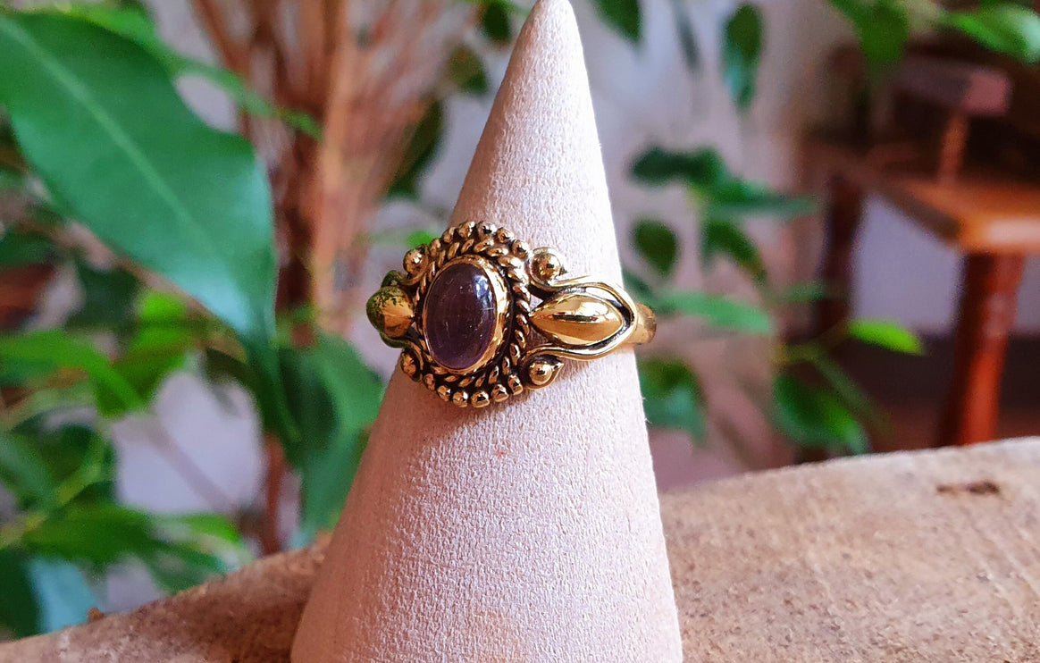 Ethnic style Brass & Amethyst Ring / Moon / Boho / Bohemian / Psy / Rustic / Tribal / Gypsy / Festival / Healing / Festival