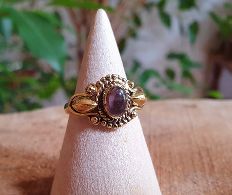 Ethnic style Brass & Amethyst Ring / Moon / Boho / Bohemian / Psy / Rustic / Tribal / Gypsy / Festival / Healing / Festival