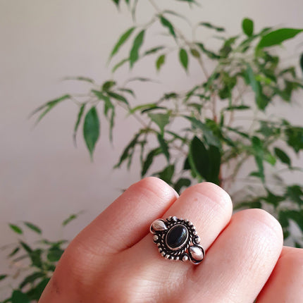 Boho Indian Black Onyx Silver Ring / Ethnic / Rustic / Festival / Tribal / Black / Hippie / Gypsy / Psy / Stone / Healing / Adjustable