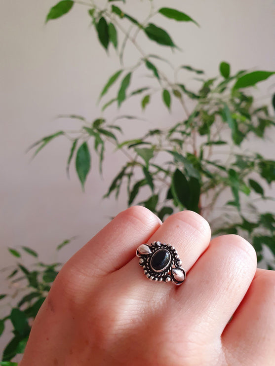 Boho Indian Black Onyx Silver Ring / Ethnic / Rustic / Festival / Tribal / Black / Hippie / Gypsy / Psy / Stone / Healing / Adjustable