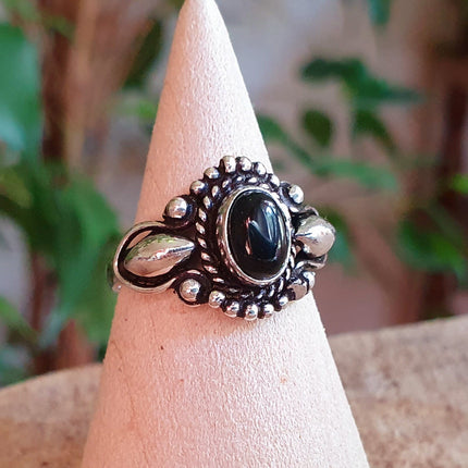 Boho Indian Black Onyx Silver Ring / Ethnic / Rustic / Festival / Tribal / Black / Hippie / Gypsy / Psy / Stone / Healing / Adjustable