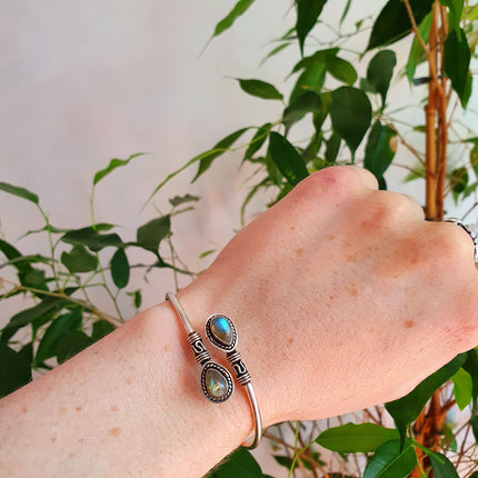 Bali Boho Silver Bracelet / Labradorite / Bangle / Ethnic / Rustic / Bohemian / Hippie / Gypsy / Psy / Adjustable