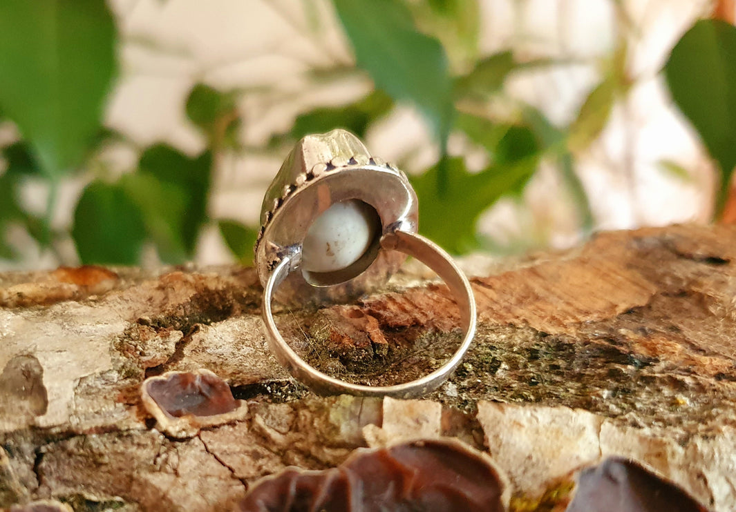 Cowrie Shell Silver Ring / Bohemian / Unisex / Mens Rings / Ethnic / Psy / Rustic / Tribal / Gypsy / Festival / Healing / Festival