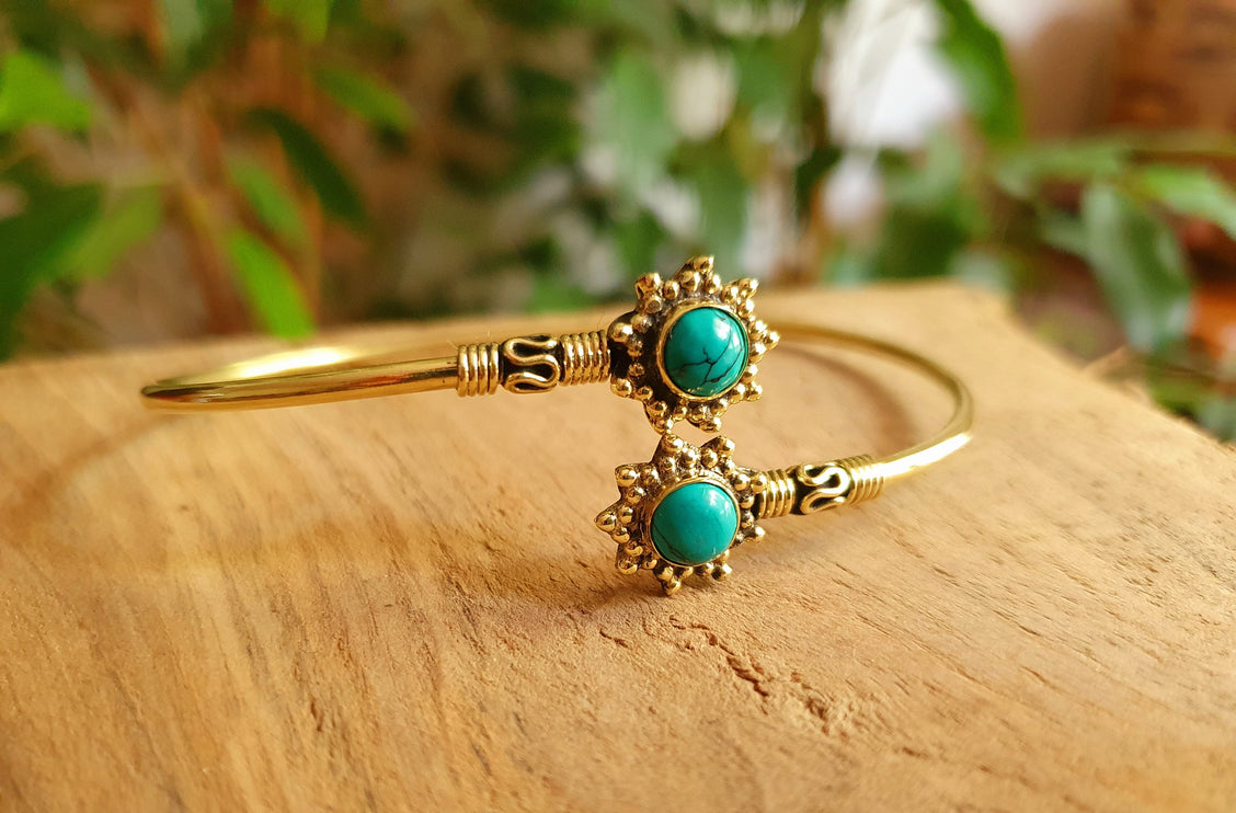 Bali Flower Brass Bracelet / Turquoise / Bangle / Ethnic / Rustic / Bohemian / Hippie / Gypsy / Psy / Adjustable