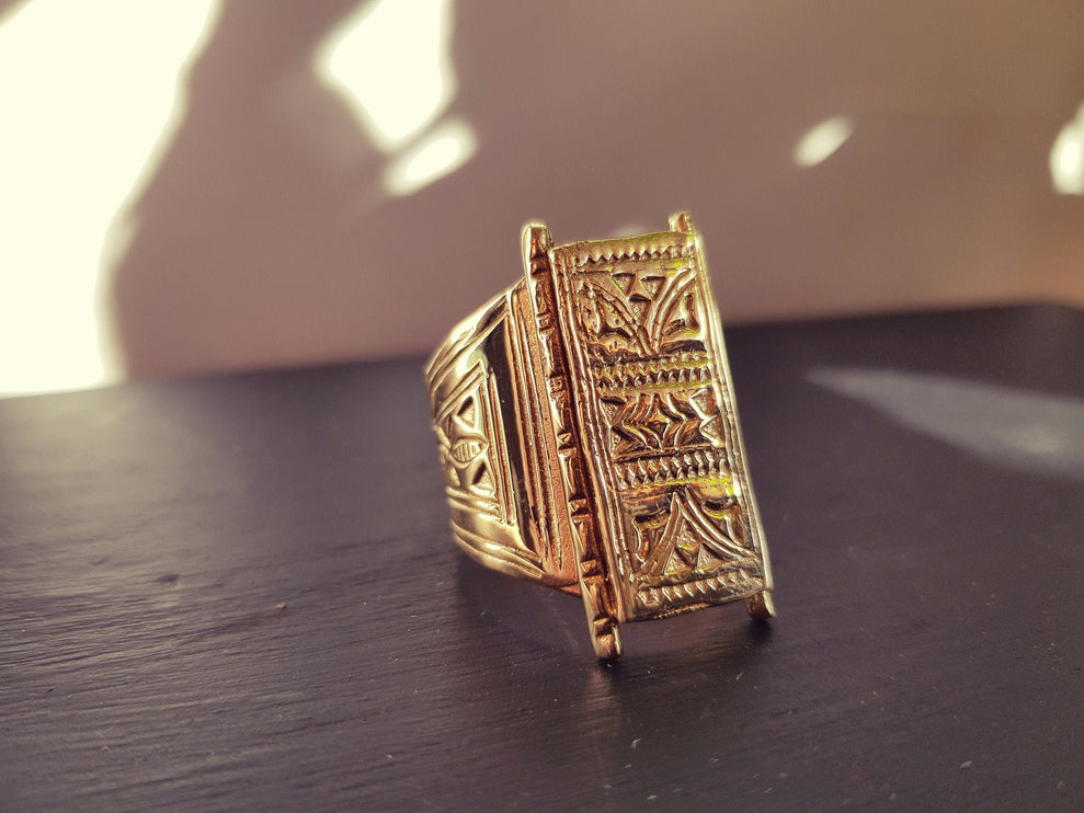 Gold Tuareg Ring / Mens Ring / African ring / Signet Ring / Mayan / Boho / Ethnic / Rustic / Gypsy / Psy / Thumb / Psy