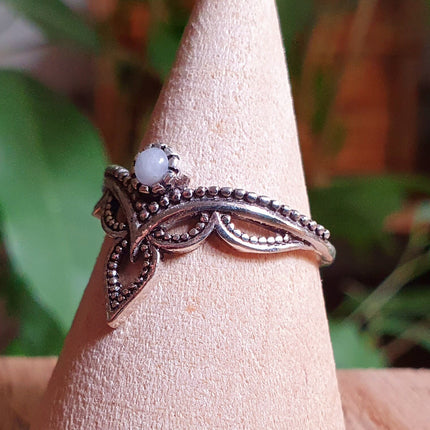 Ethnic style Silver & Moonstone / Moon / Boho / Bohemian / Psy / Rustic / Tribal / Gypsy / Festival / Healing / Festival