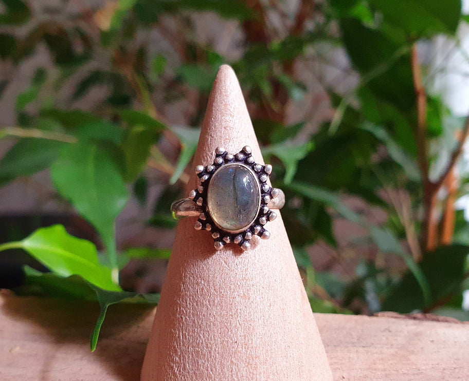 Labradorite RIng Silver Jewellery / Boho / Bohemian / Rustic / Tribal / Gypsy / Festival