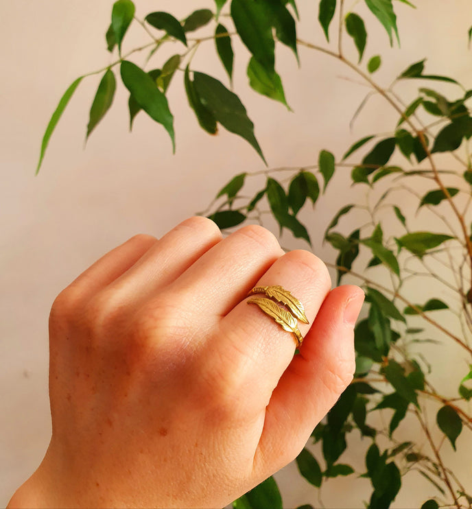 Brass Feather Boho Ring / Ethnic / Rustic / Festival / Tribal / Blue / Hippie / Gypsy / Psy / Stone / Feather ring / Feather jewellery