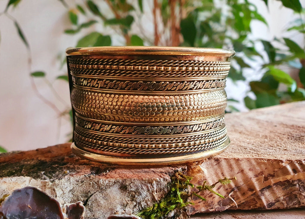 Textured Brass Cuff Bracelet / Tribal / Celtic / Boho / Ethnic / Rustic / Bohemian / Hippie / Gypsy / Jewellery / Adjustable / Unisex / Mens