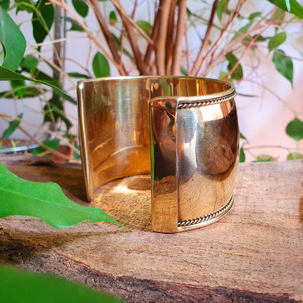 Textured Brass Cuff Bracelet / Tribal / Hammered / Boho / Ethnic / Rustic / Bohemian / Hippie / Gypsy / Jewellery / Adjustable / Unisex /