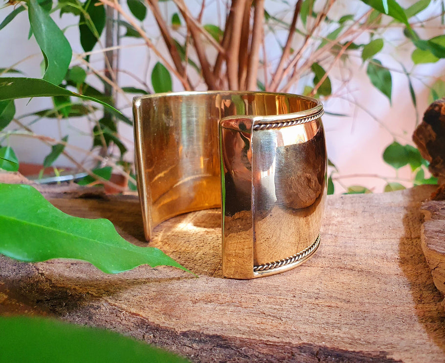 Textured Brass Cuff Bracelet / Tribal / Hammered / Boho / Ethnic / Rustic / Bohemian / Hippie / Gypsy / Jewellery / Adjustable / Unisex /