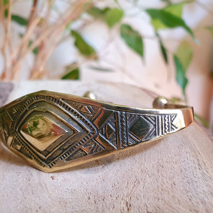 Tuareg Brass Bracelet / Bangle / Cuff / Unisex / Boho / Ethnic / Rustic / Bohemian / Hippie / Gypsy / Geometric /