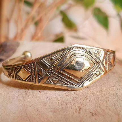 Tuareg Brass Bracelet / Bangle / Cuff / Unisex / Boho / Ethnic / Rustic / Bohemian / Hippie / Gypsy / Geometric /