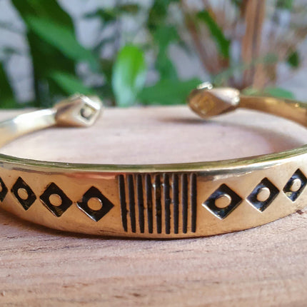 Aztec Brass Bracelet / Tuareg Jewelry / Cuff / Unisex / Boho / Ethnic / Rustic / Bohemian / Hippie / Gypsy / Geometric /