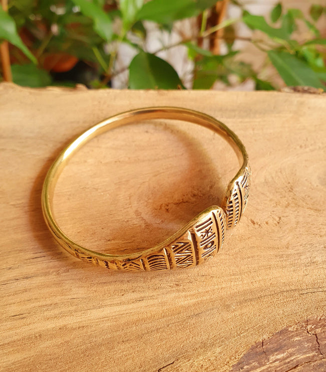 Aztec Brass Bracelet / Bangle / Cuff / Unisex / Boho / Ethnic / Rustic / Bohemian / Hippie / Gypsy / Geometric /