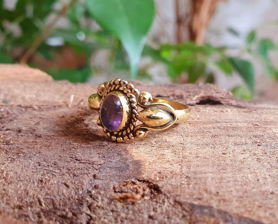 Ethnic style Brass & Amethyst Ring / Moon / Boho / Bohemian / Psy / Rustic / Tribal / Gypsy / Festival / Healing / Festival