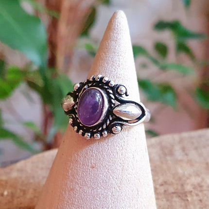 Ethnic style Silver & Amethyst Ring / Moon / Boho / Bohemian / Psy / Rustic / Tribal / Gypsy / Festival / Healing / Festival