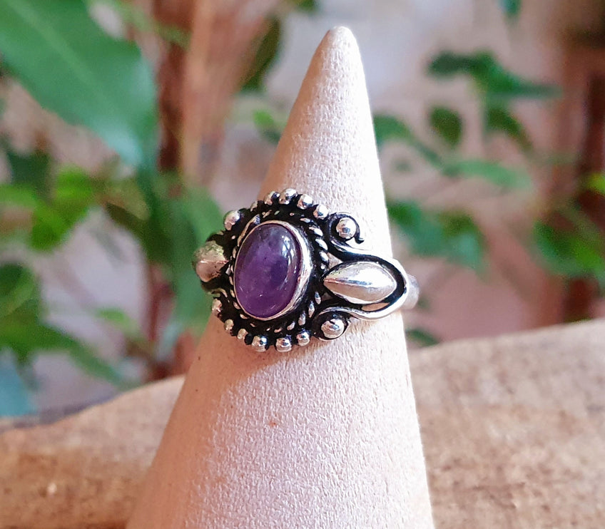 Ethnic style Silver & Amethyst Ring / Moon / Boho / Bohemian / Psy / Rustic / Tribal / Gypsy / Festival / Healing / Festival