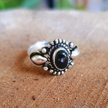 Boho Indian Black Onyx Silver Ring / Ethnic / Rustic / Festival / Tribal / Black / Hippie / Gypsy / Psy / Stone / Healing / Adjustable