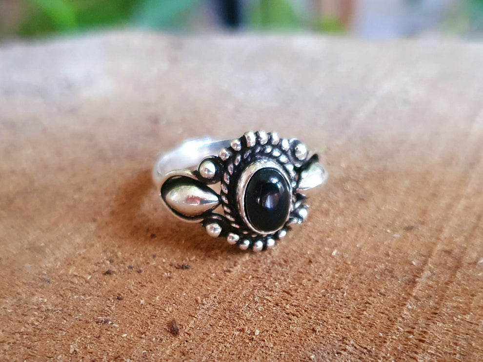 Boho Indian Black Onyx Silver Ring / Ethnic / Rustic / Festival / Tribal / Black / Hippie / Gypsy / Psy / Stone / Healing / Adjustable