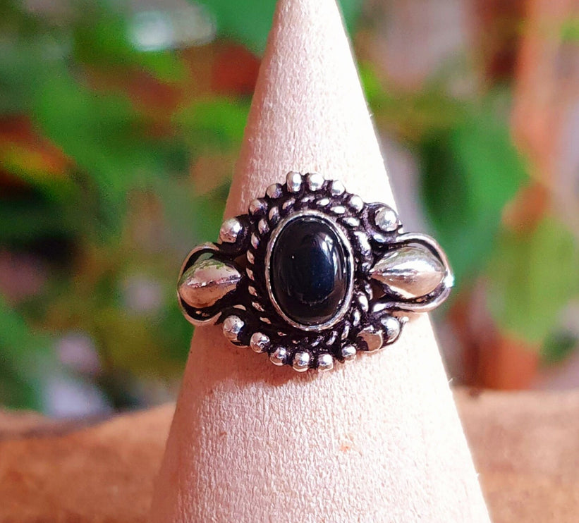 Boho Indian Black Onyx Silver Ring / Ethnic / Rustic / Festival / Tribal / Black / Hippie / Gypsy / Psy / Stone / Healing / Adjustable