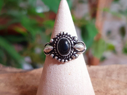 Boho Indian Black Onyx Silver Ring / Ethnic / Rustic / Festival / Tribal / Black / Hippie / Gypsy / Psy / Stone / Healing / Adjustable