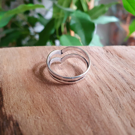 Wishbone Chevron Boho Silver Ring / Boho / Stacking Ring / Bohemian / Psy / Rustic / Tribal / Gypsy / Festival / Healing / Festival