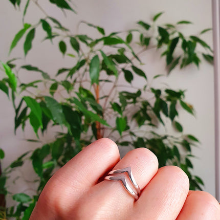 Wishbone Chevron Boho Silver Ring / Boho / Stacking Ring / Bohemian / Psy / Rustic / Tribal / Gypsy / Festival / Healing / Festival