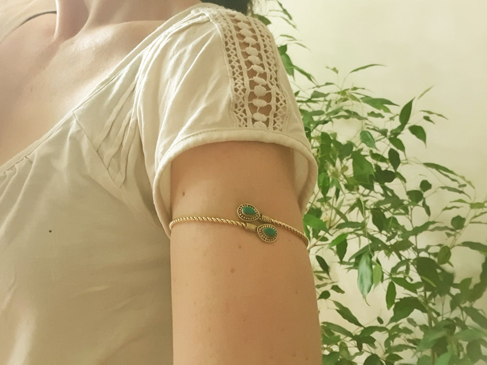 Arm Bracelet Brass & Turquoise / Tribal / Spiral / Boho / Bangle/ Ethnic / Rustic / Bohemian / Hippie / Gypsy / Psy / Adjustable