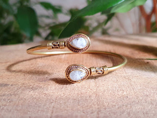 Bali Boho Brass Bracelet / Moonstone / Bangle / Ethnic / Rustic / Bohemian / Hippie / Gypsy / Psy / Adjustable