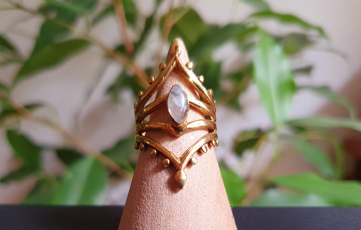 Ethnic style Brass & Moonstone / Moon / Boho / Bohemian / Psy / Rustic / Tribal / Gypsy / Festival / Healing / Festival