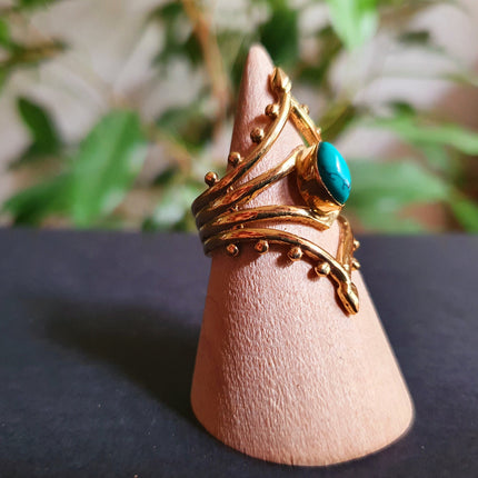 Bohemian style Turquoise and Brass Ring / Hippie / Boho / Ethnic / Rustic / Tribal / Gypsy / Festival / Healing / Festival / Birth Stone