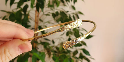 Hammered Brass Arm Bracelet / Boho / Tribal / Spiral / Bangle/ Ethnic / Rustic / Bohemian / Hippie / Body jewellery / Psy / Adjustable