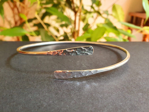 Hammered Silver Arm Bracelet / Boho / Tribal / Spiral / Bangle/ Ethnic / Rustic / Bohemian / Hippie / Body jewellery / Psy / Adjustable