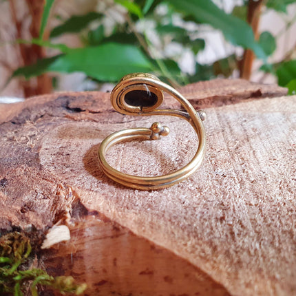 Ethnic style Brass & Black Onyx Ring / Adjustable / Boho / Bohemian / Psy / Rustic / Tribal / Gypsy / Festival / Healing / Festival