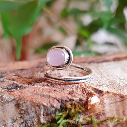 Ethnic style Silver & Rose Quartz Ring / Adjustable / Boho / Bohemian / Psy / Rustic / Tribal / Gypsy / Festival / Healing / Festival