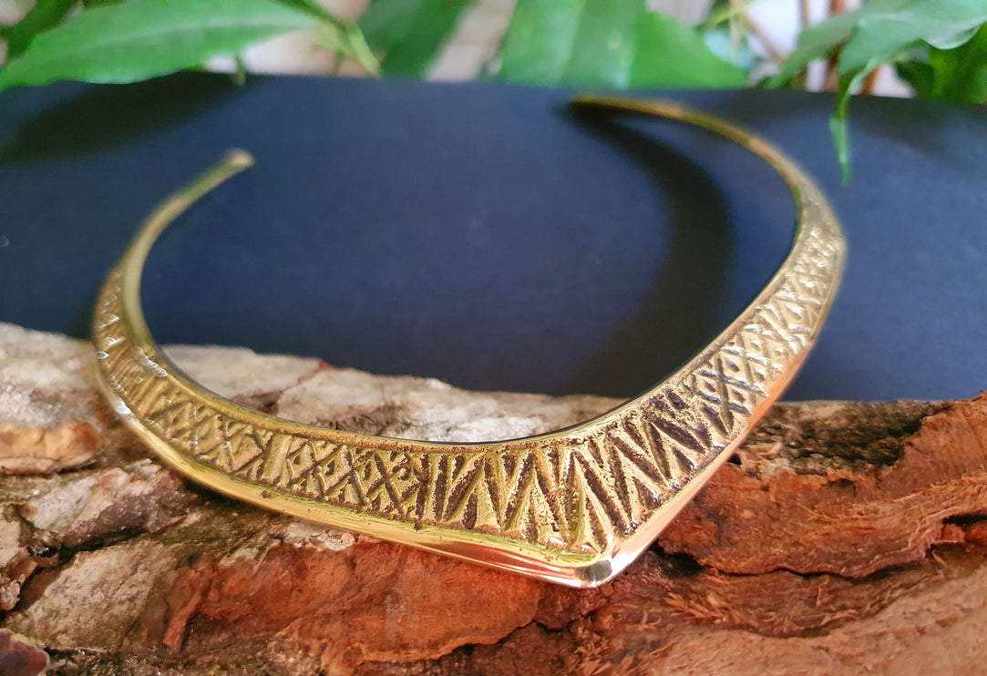 Ethnic Choker Brass Necklace / Rustic / Gypsy / Lightweight / Boho / Tribal / Hippie / Rustic / Vegan / Aztec