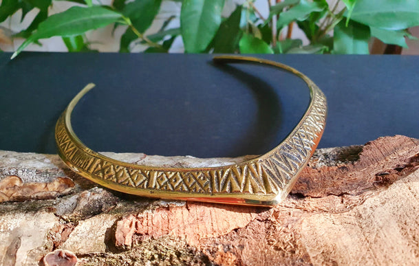 Ethnic Choker Brass Necklace / Rustic / Gypsy / Lightweight / Boho / Tribal / Hippie / Rustic / Vegan / Aztec