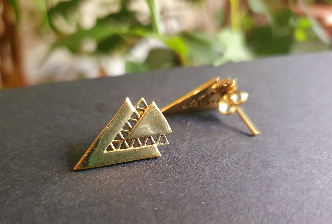 Contemporary Minimalist Gold Triangle Stud Earrings / Geometric Chic Ethnic Boho Bohemian Chic Gypsy Spiral Hippie Festival