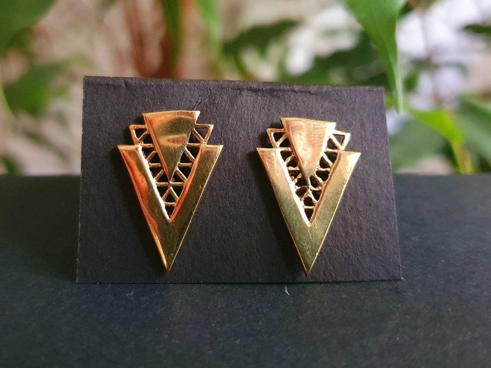 Contemporary Minimalist Gold Triangle Stud Earrings / Geometric Chic Ethnic Boho Bohemian Chic Gypsy Spiral Hippie Festival