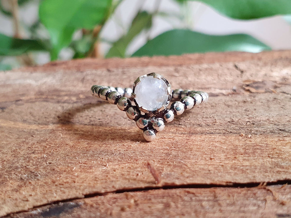 Ethnic style Silver & Moonstone / Moon / Boho / Bohemian / Psy / Rustic / Tribal / Gypsy / Festival / Healing / Festival