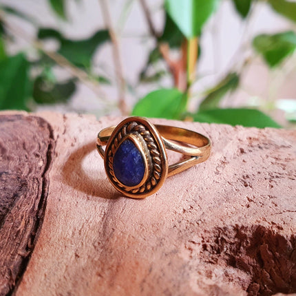 Ethnic style Brass & Lapis Lazuli Ring / Moon / Boho / Bohemian / Psy / Rustic / Tribal / Gypsy / Festival / Healing / Festival