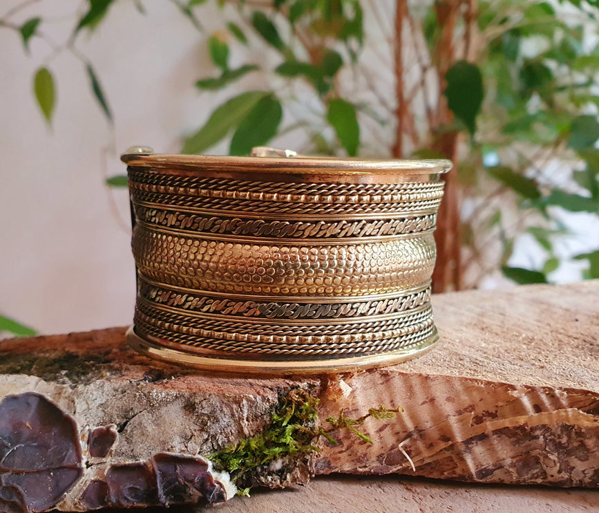 Textured Brass Cuff Bracelet / Tribal / Celtic / Boho / Ethnic / Rustic / Bohemian / Hippie / Gypsy / Jewellery / Adjustable / Unisex / Mens