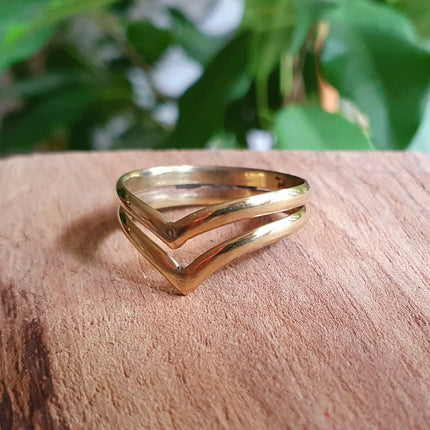 Gold Chevron Ring / Boho Jewelery / Bohemian / Stacking / Rustic / Tribal / Gypsy / Festival / Healing / Festival