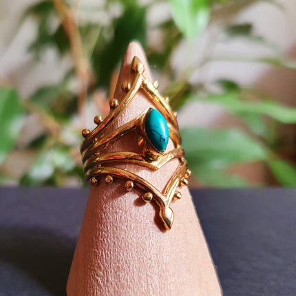 Bohemian style Turquoise and Brass Ring / Hippie / Boho / Ethnic / Rustic / Tribal / Gypsy / Festival / Healing / Festival / Birth Stone