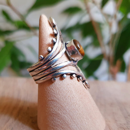 Bohemian style Tiger Eye and Silver Ring / Hippie / Boho / Ethnic / Rustic / Tribal / Gypsy / Festival / Healing / Festival / Small